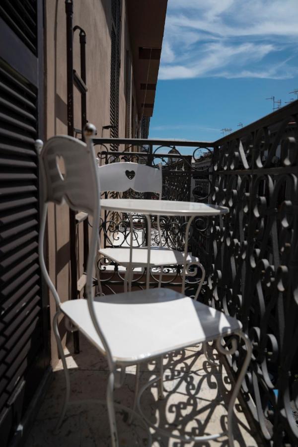 Vico 22 Rooms Napoli Экстерьер фото