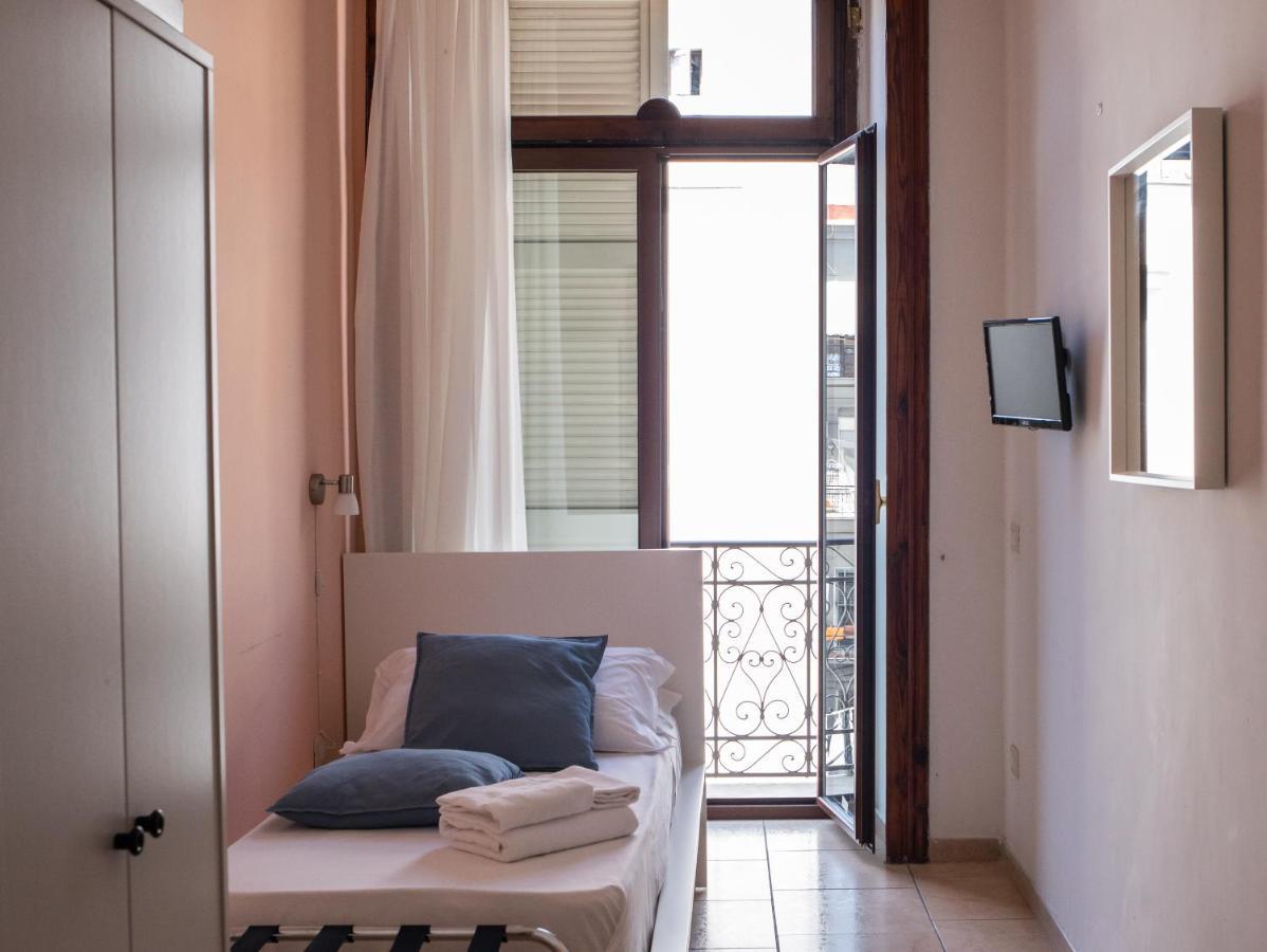 Vico 22 Rooms Napoli Экстерьер фото