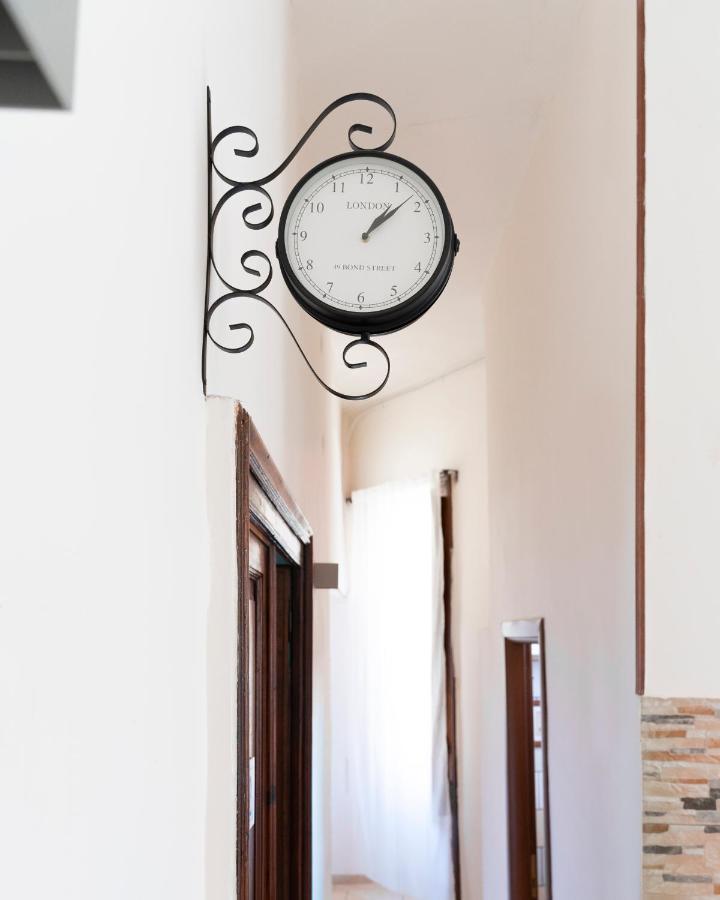 Vico 22 Rooms Napoli Экстерьер фото